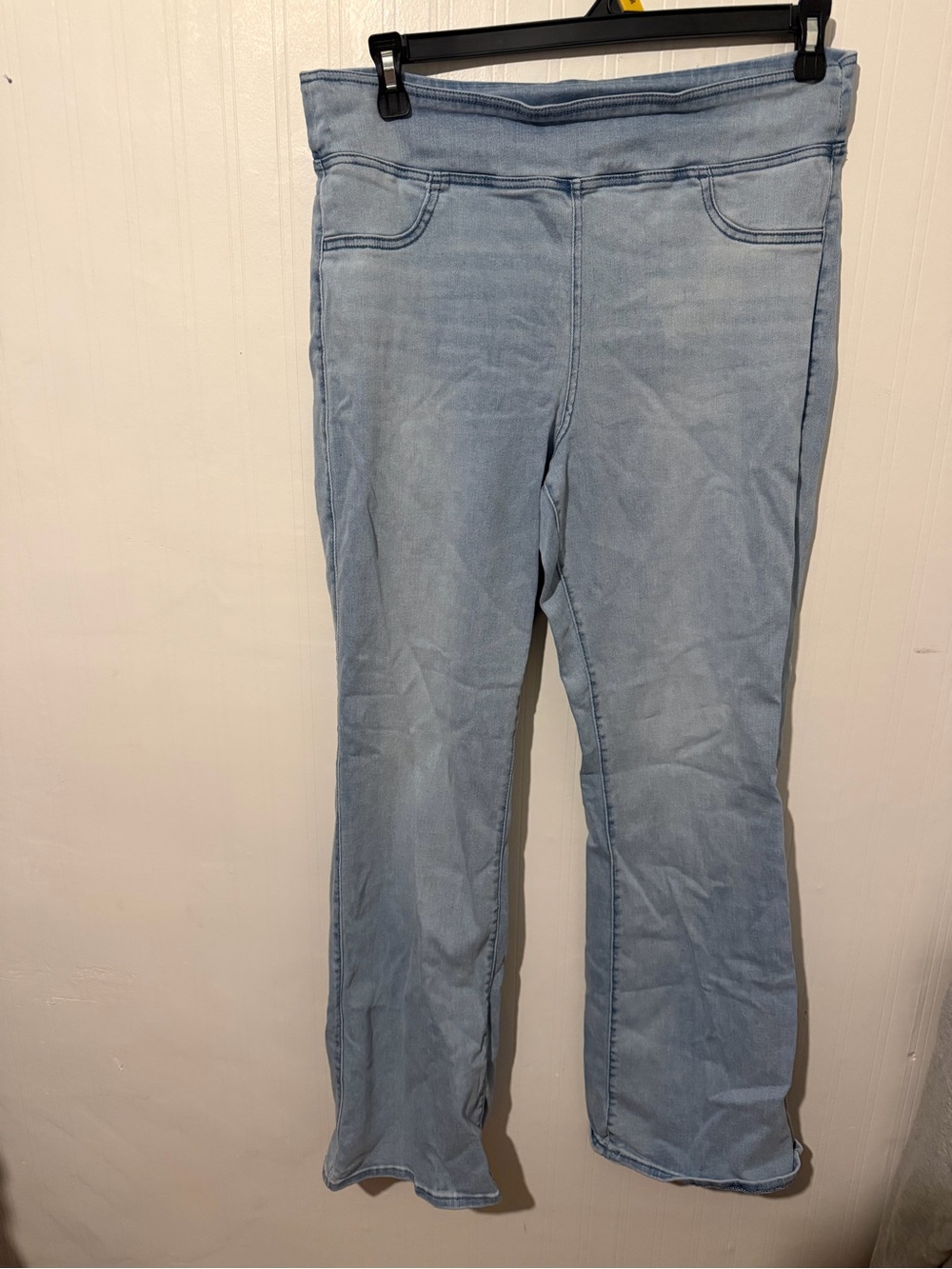 American Eagle Outfitters Light Blue Flare Pull-On Jeans XL